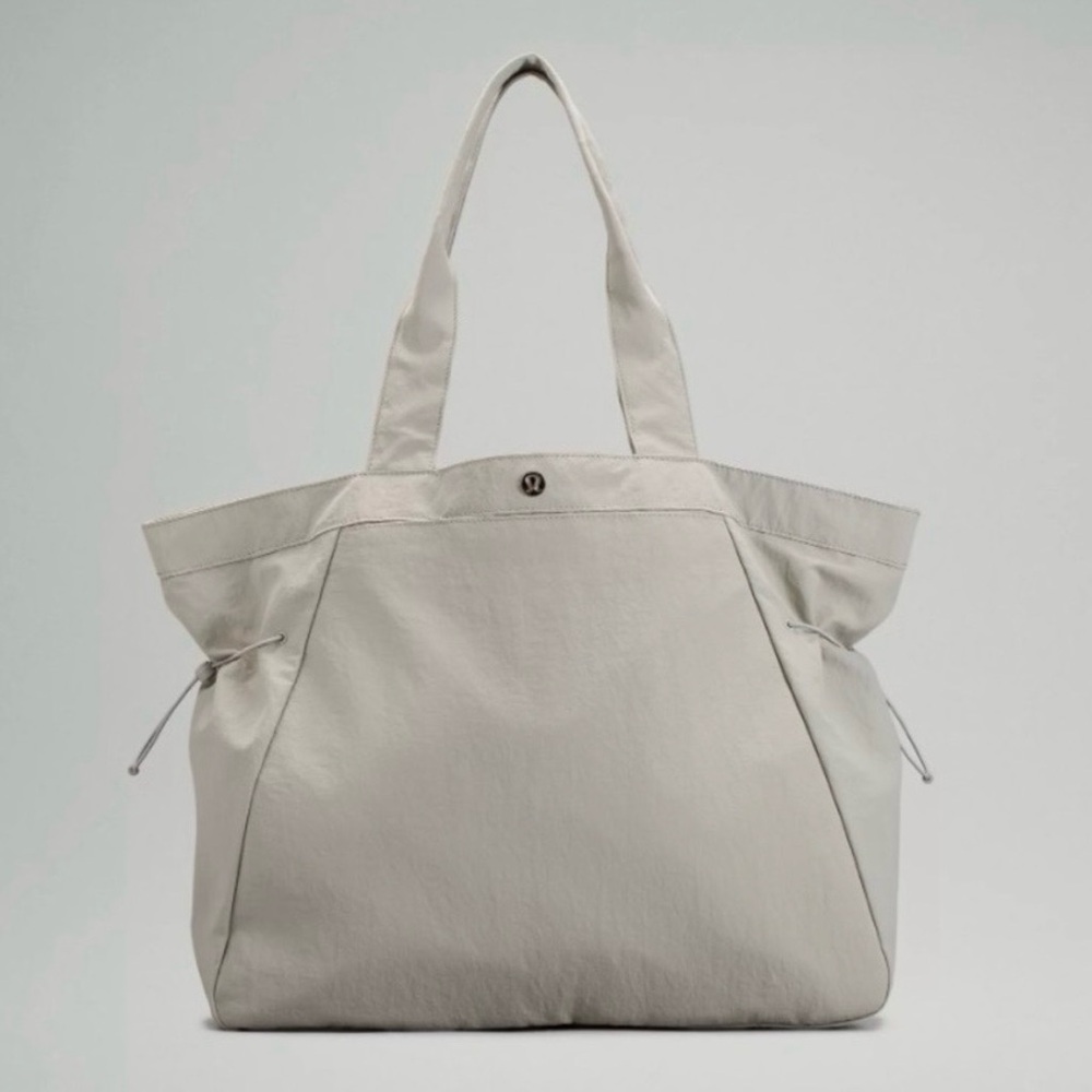 lululemon athletica tote bag